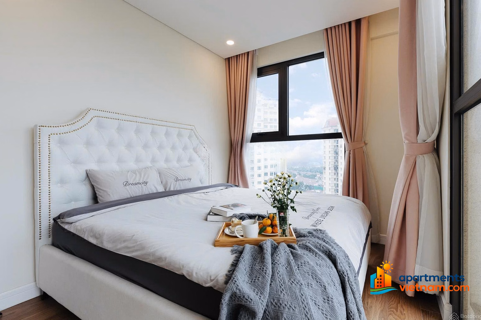Apartment fund at D'. El Dorado Tan Hoang Minh for rent 1 - 2 - 3 bedrooms with cheap lake view***