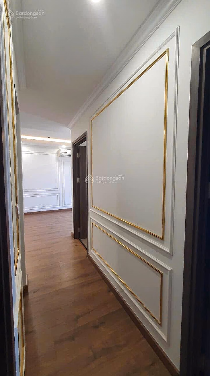 District 7 2 bedrooms 2 bathrooms 70m2 NTCB 10 million/month. View houses for free 24/7. 100% real news. Cheapest in District 7