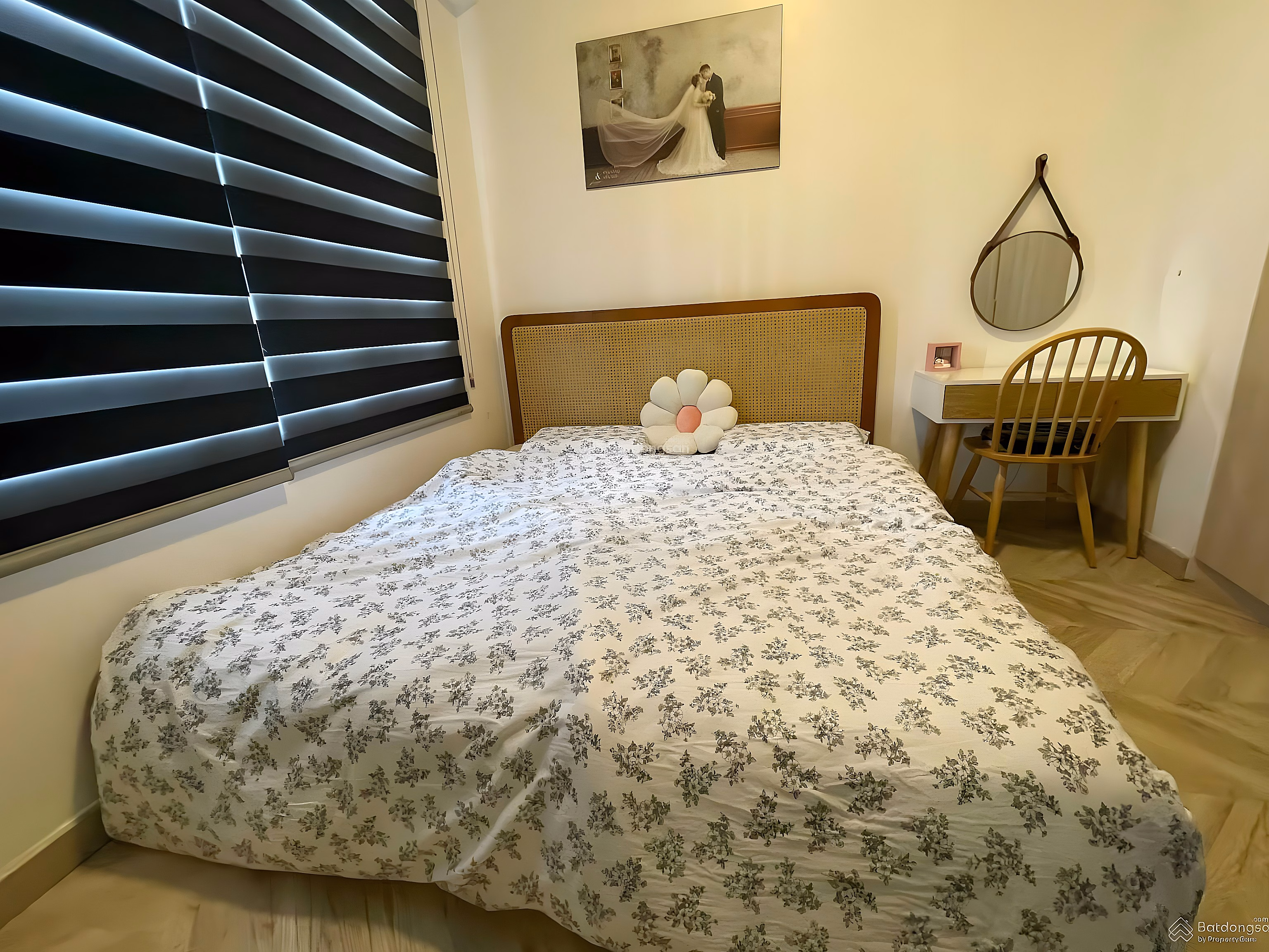 Owner needs to sell apartment Summer Square, District 6, 63m2, 2 bedrooms, 2 bathrooms, price 3 billion, pink book***