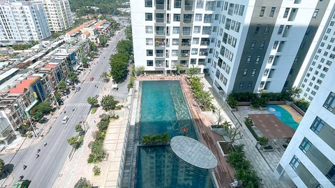 CH Central Premium for rent at 854 Ta Quang Buu, District 8, 2 bedrooms, 11.5 million. Contact 0901 341 *** Phuong