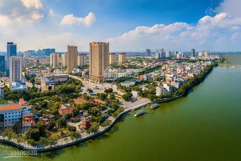 I SELL MY HOUSE - apartment D'.El Dorado Tan Hoang Minh 659A Lac Long Quan, Tay Ho. Good price! WATCH NOW