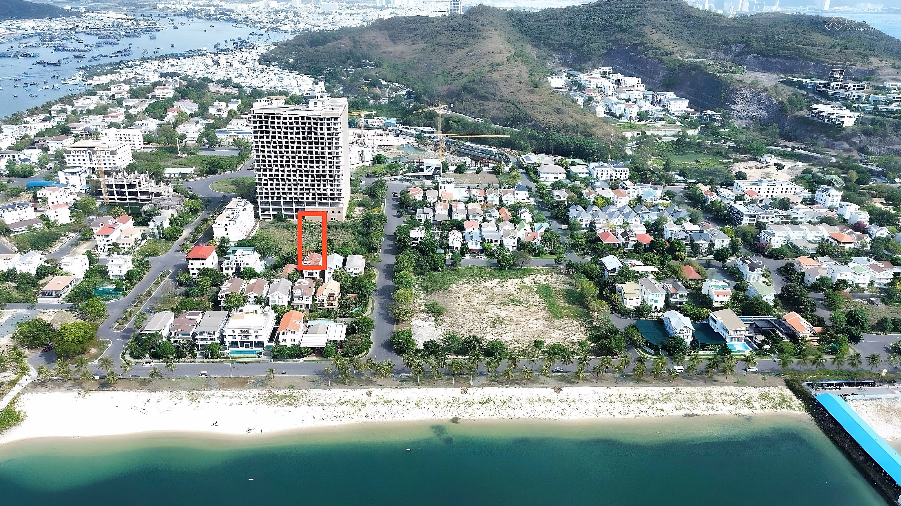 The owner opens a plot of land for An Vien Nha Trang hotel, 1000m2, southeast direction, price 120 million/m2