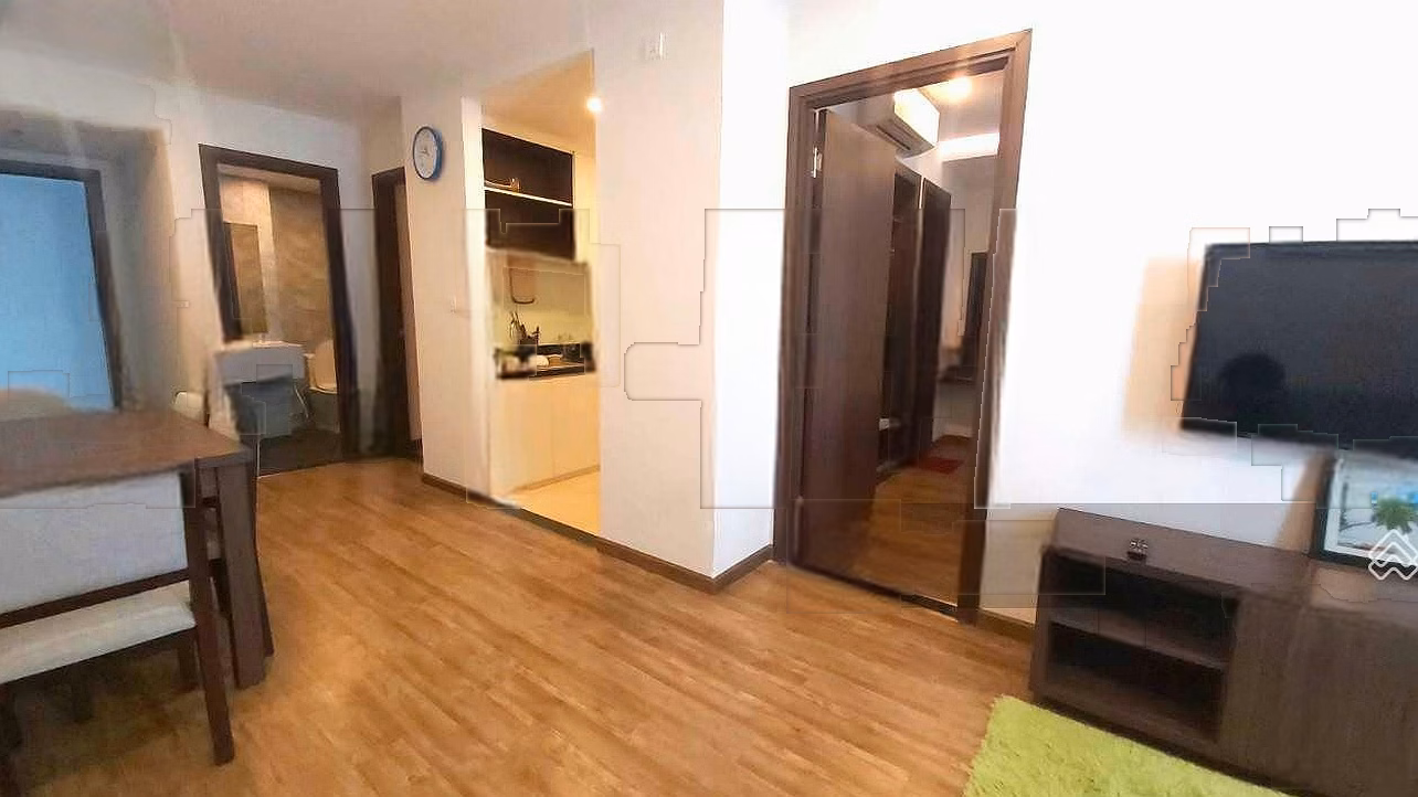 5-star Virgo apartment for rent with sea view, right next to Tran Phu beach