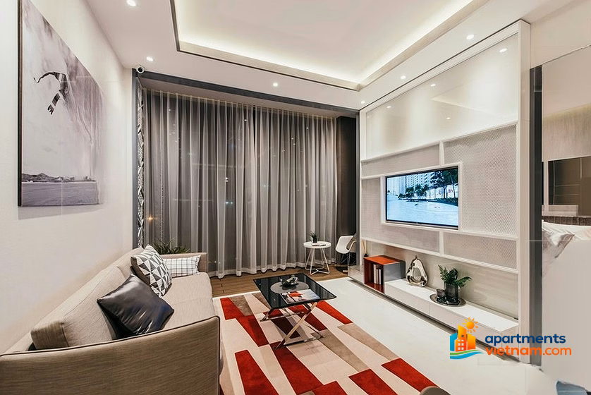 The owner is stuck at the bank, selling quickly 1 bedroom, 50m2, Kingdom 101, District 10, good price, cool and airy view of District 1***