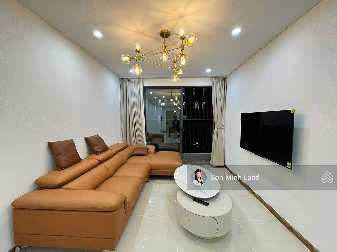 Beautiful new 2 bedroom 87m2 apartment for rent - available - sentimental price at Ha Do Centrosa. Son Minh Land