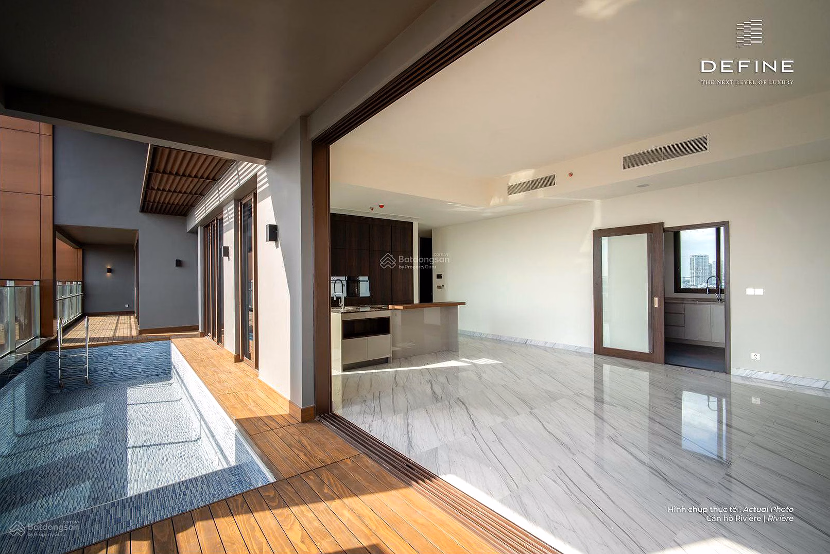 Selling price: 43 billion - 4-bedroom apartment: 325m2 at DEFINE, swimming pool, private garden. Contact: 0931 356 ***