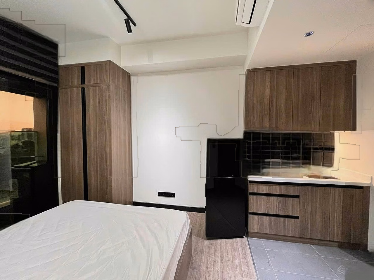 Urgent studio for rent in DeLaSol Capitaland District 4, NTCB for only 10 million with river view