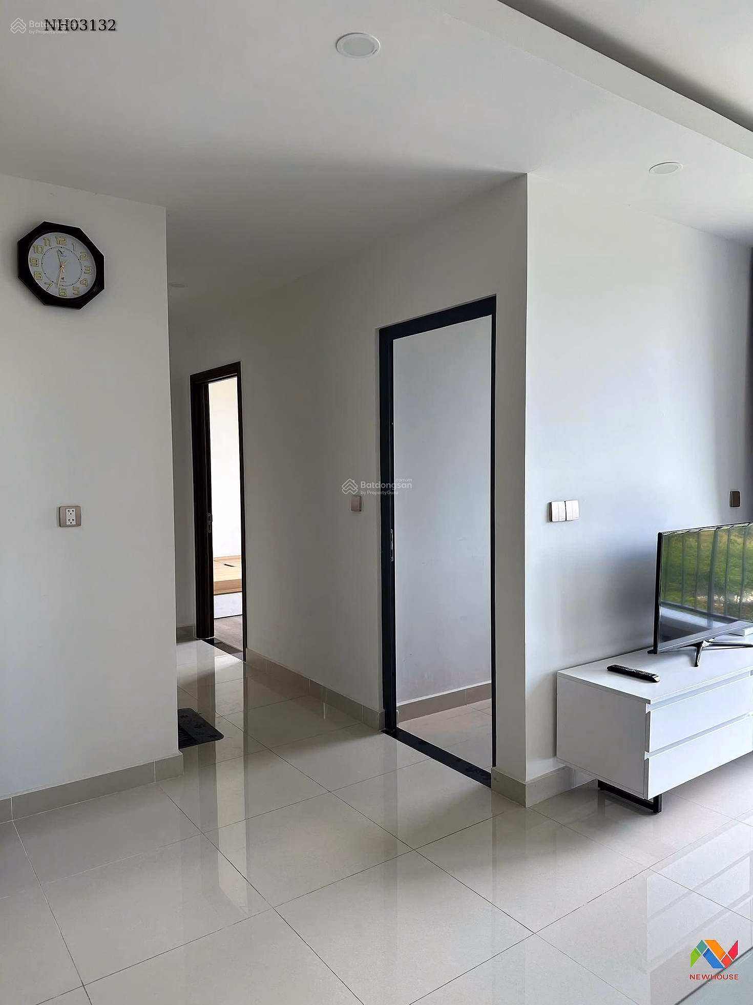 Q7 Boulevard Apartment - 2 bedrooms, 2 bathrooms - 70m² - fully furnished - 3,950 billion (95% including VAT)