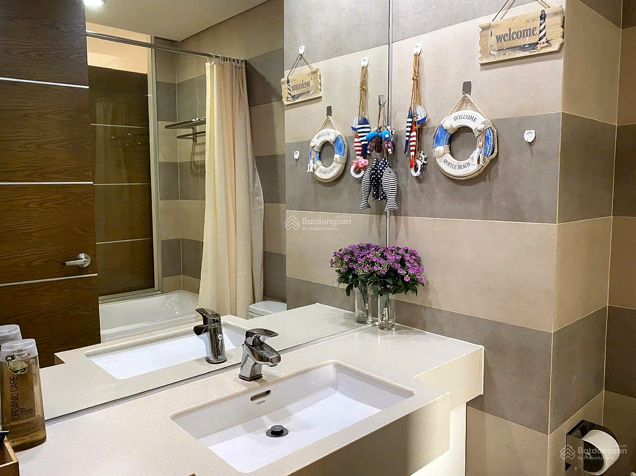 Saigon Airport apartment for rent, 2 bedrooms, 2 bathrooms, 95m2, fully furnished, price: 16.5 million/month***