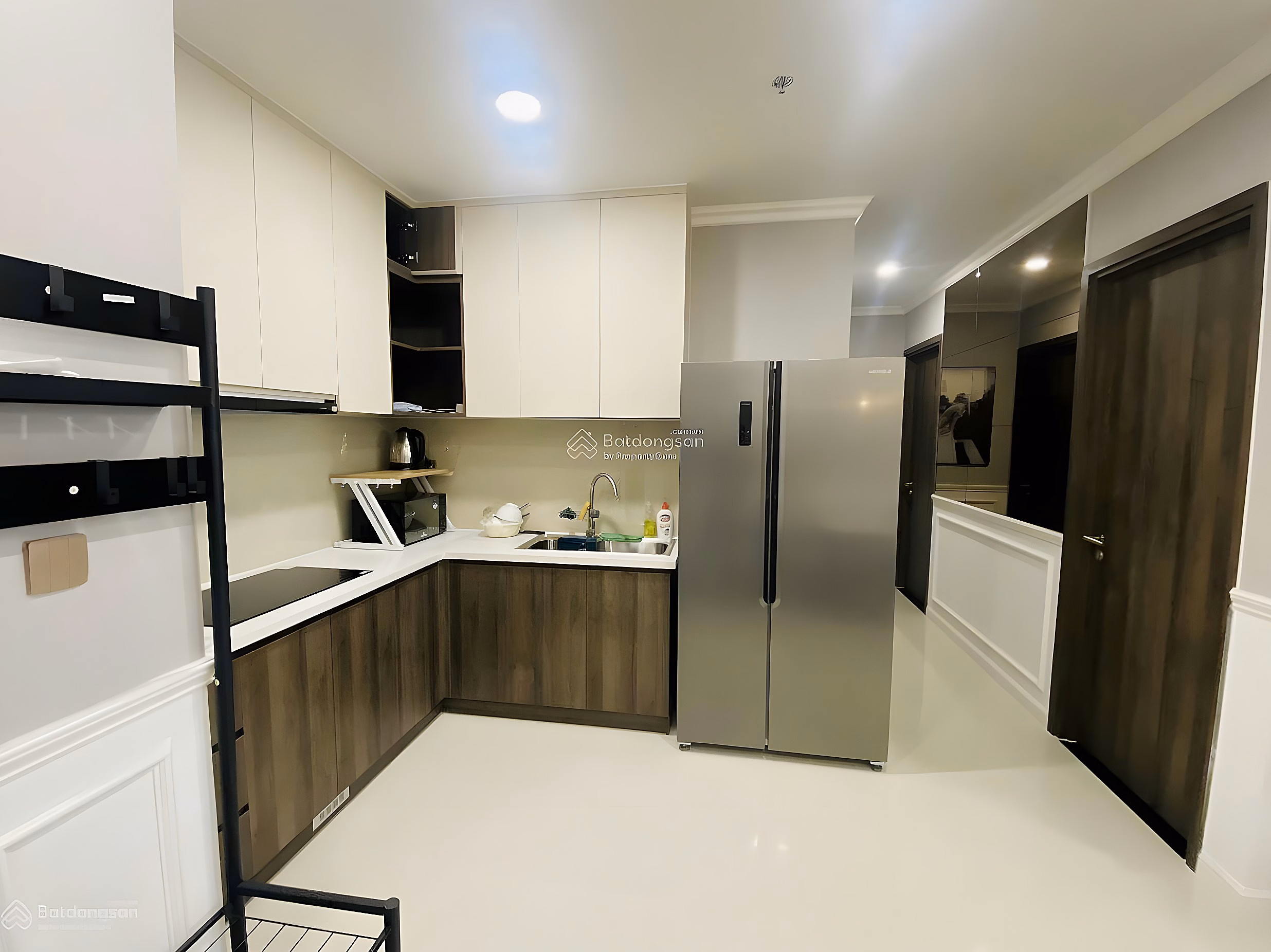 4.4 billion (95% + VAT) Q7 Boulevard 3 bedrooms 2 bathrooms 76m² floor with nice view - sales contract - analysis