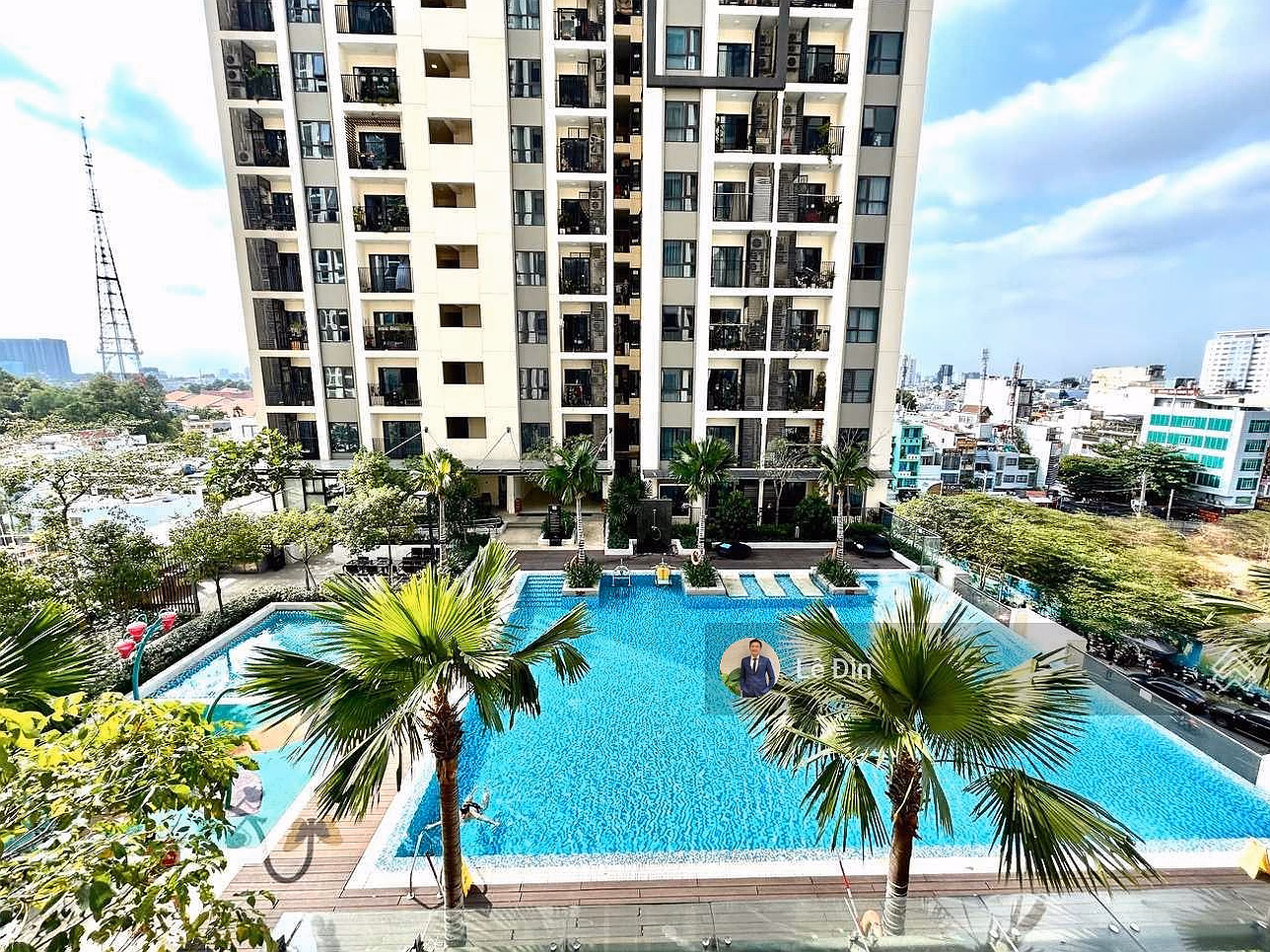Cash-strapped owner immediately reduced 1 billion apartments 2 bedrooms 2 bathrooms 86m Ha Do Centrosa District 10 view Q1 super good price for investment