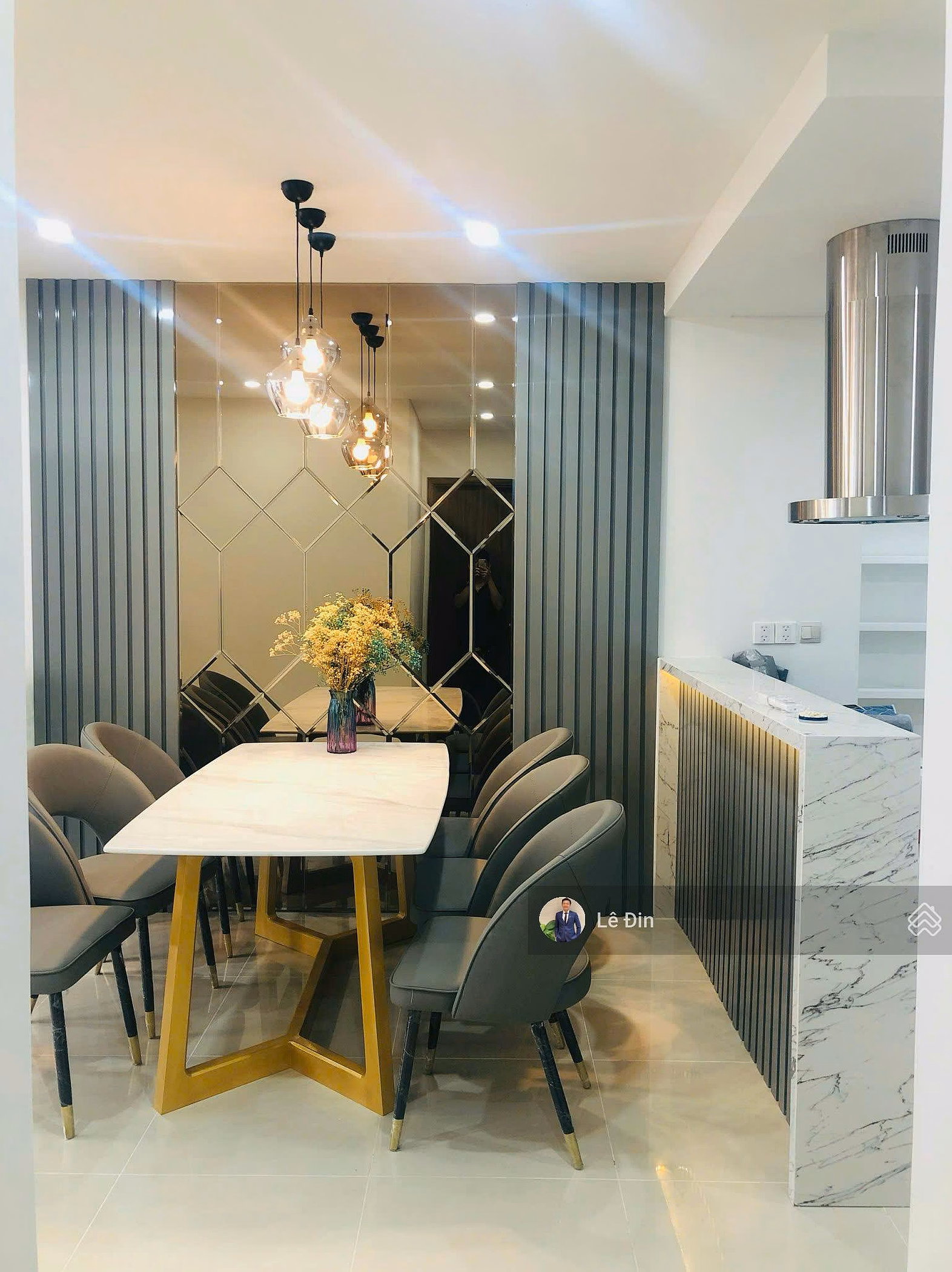 Cash-strapped owner immediately reduced 1 billion apartments 2 bedrooms 2 bathrooms 86m Ha Do Centrosa District 10 view Q1 super good price for investment