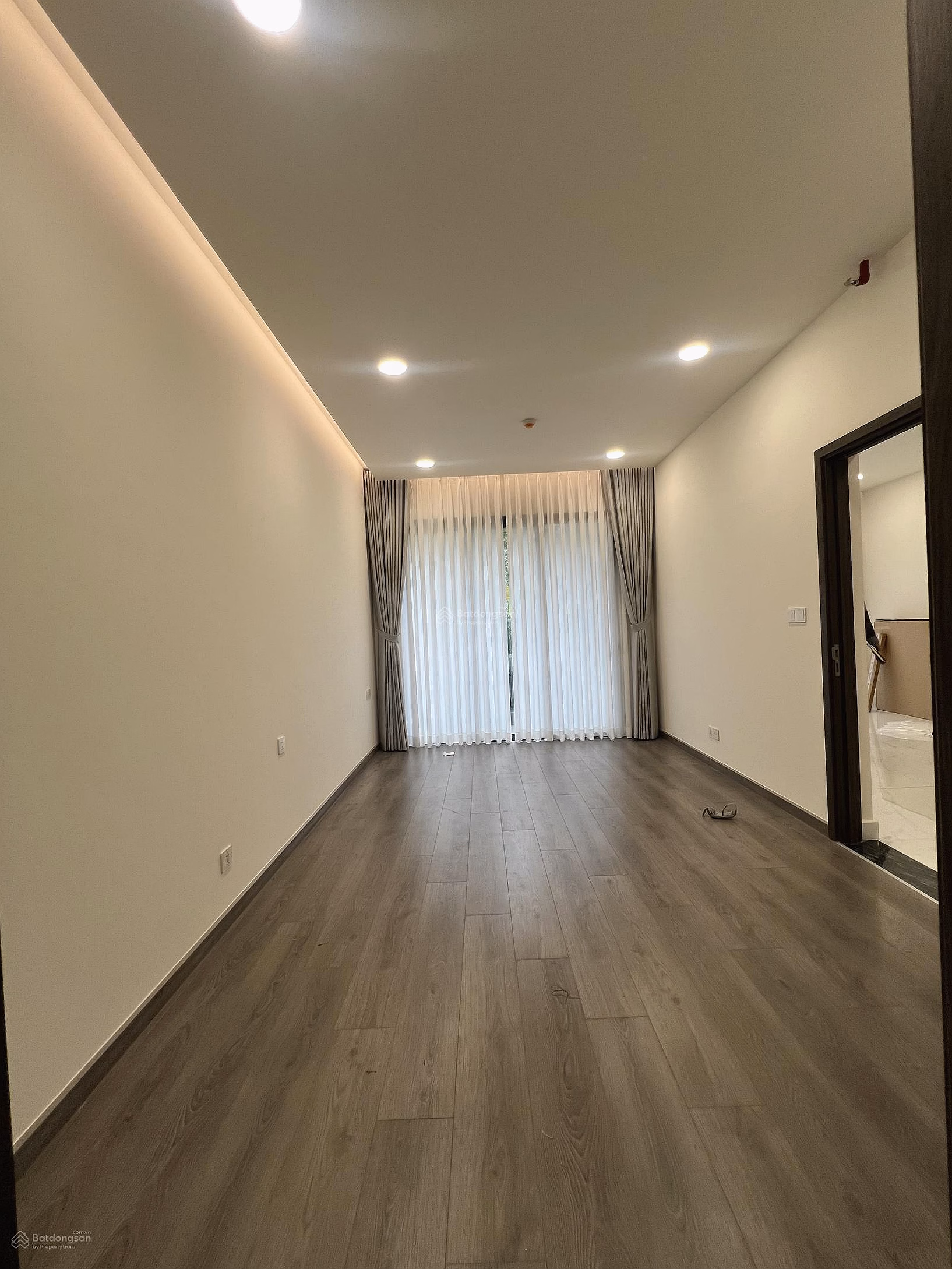 Specializes in quickly finding high-end housing in Alnata, Alnata Plus, Brilliant, Centery, Skyvilla