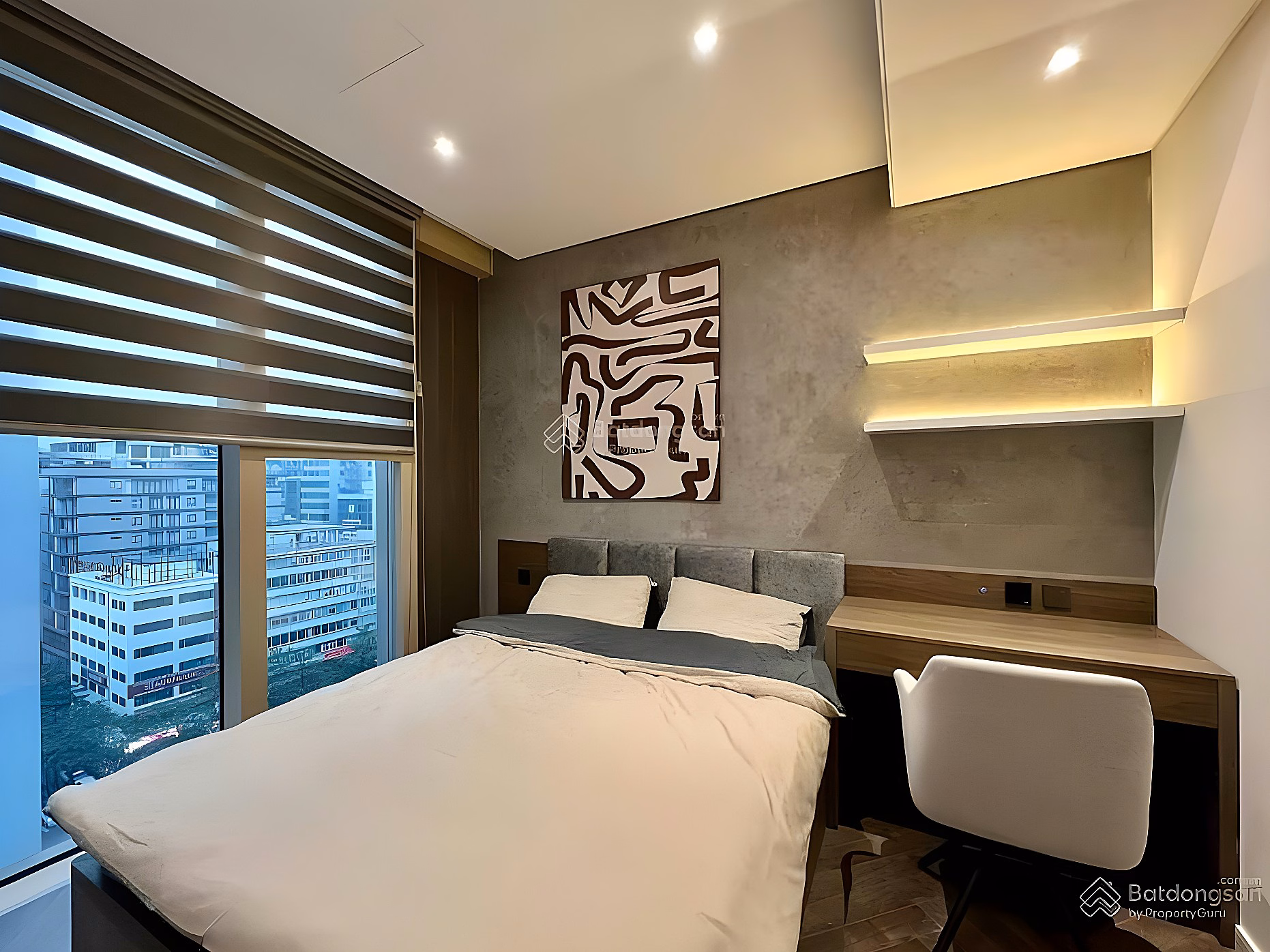 The owner sells a 3-bedroom apartment with area 85m2 in JSC apartment 34 Le Van Luong, price 6.2 billion including fees***