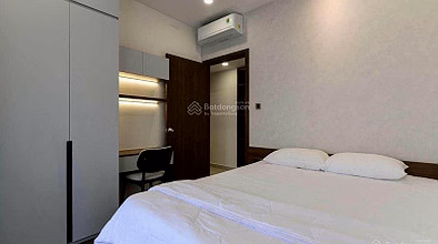 Urgent sale of Orchard Garden apartment. 100m2, 3 bedrooms. Price: 9.8 billion books. 0933 033 *** Thai
