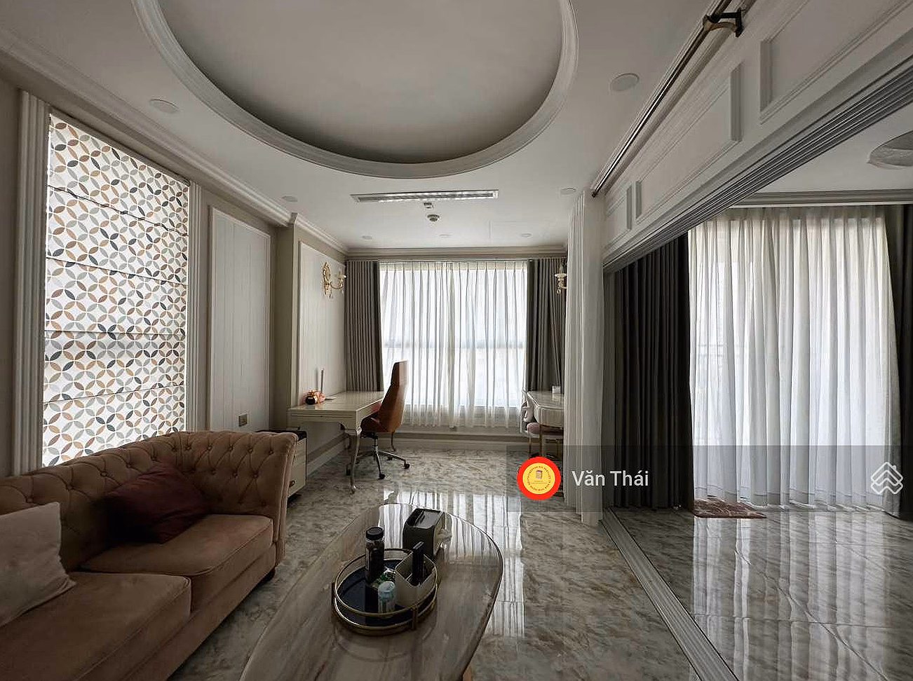 Urgent sale of Orchard Garden apartment. 100m2, 3 bedrooms. Price: 9.8 billion books. 0933 033 *** Thai