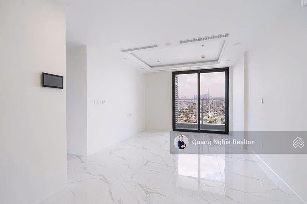 Own a Sunshine Sky City VPDN apartment 2 bedrooms - 72m2 adjacent to Phu My Hung for 4.5 billion***