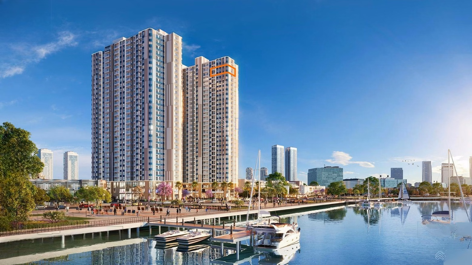 Selling a 90m2 corner apartment at Peninsula Da Nang luxury apartment at a good price
