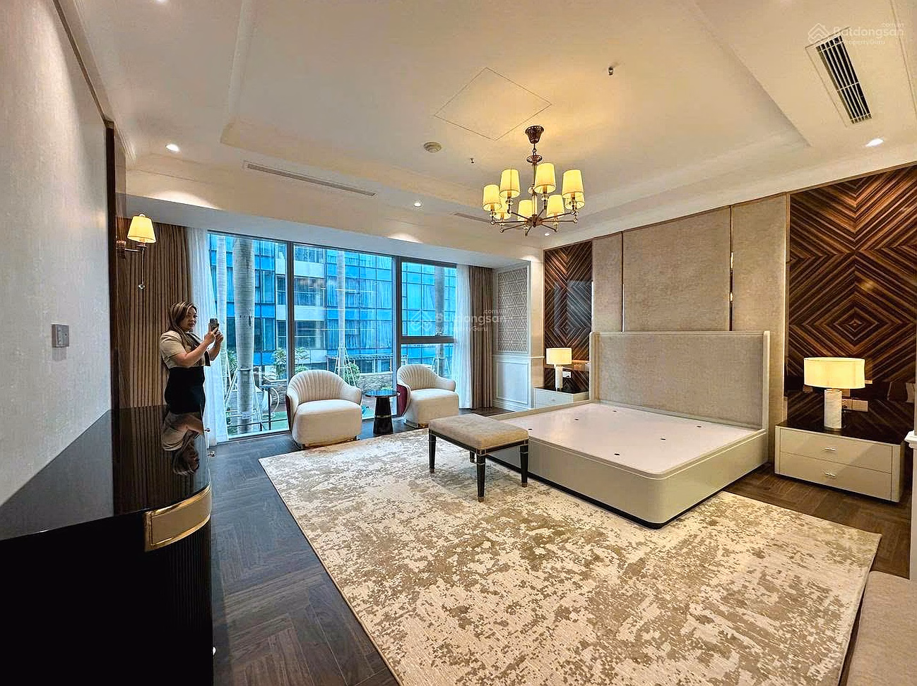 Vincom Dong Khoi - Area 425m² 6 Bedrooms 6 Bathrooms Luxury Furniture - Open View