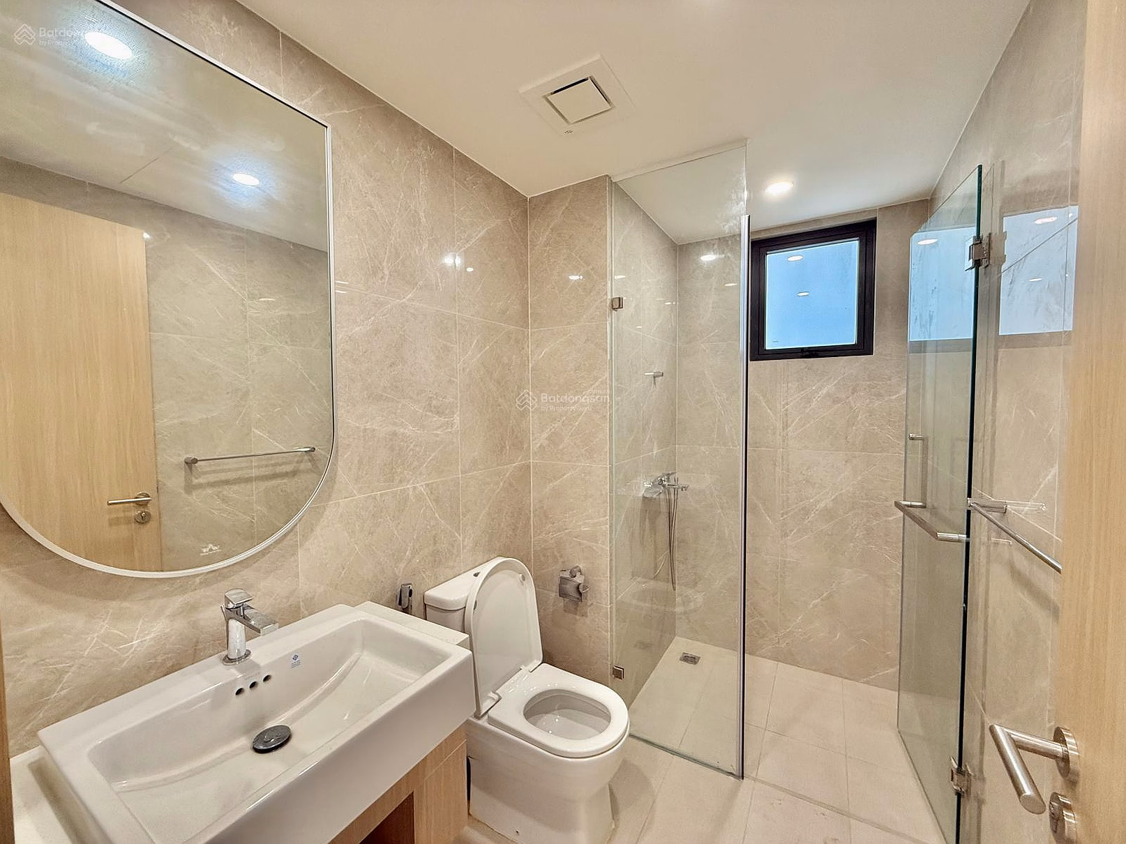 Owner sells 3 bedroom apartment with direct view of 36ha park next to Vincom for 9 billion 4 Masteri Center Point