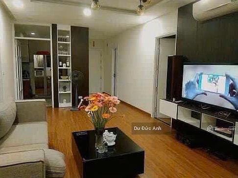Apartment for sale at Eco Green City 3 bedrooms 2 bathrooms shocking price only 8.3 billion VND 95m2