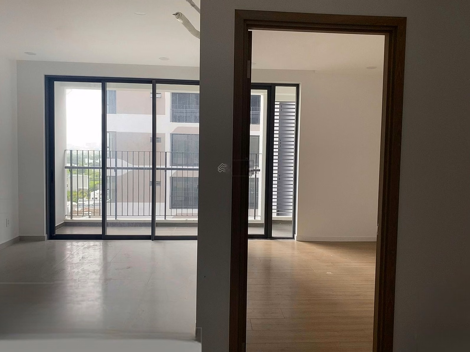 Rare apartment MT Eastmark City 64m2 for rent 5 million/month (one apartment)