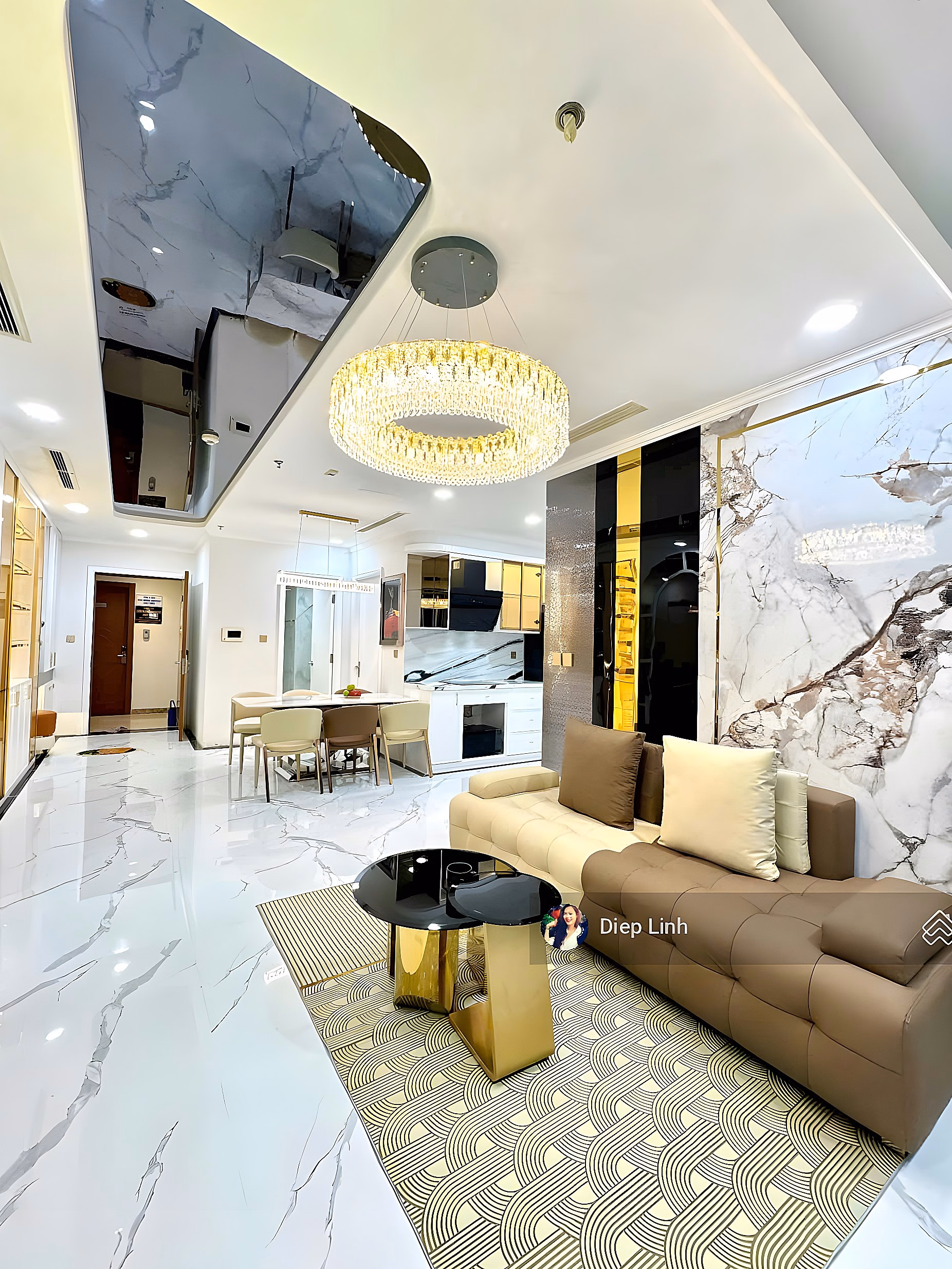 The owner urgently rents out an apartment with usable area of ​​90m2, fully furnished and decorated, priced at 19.9 million. Contact 0775 219 ***
