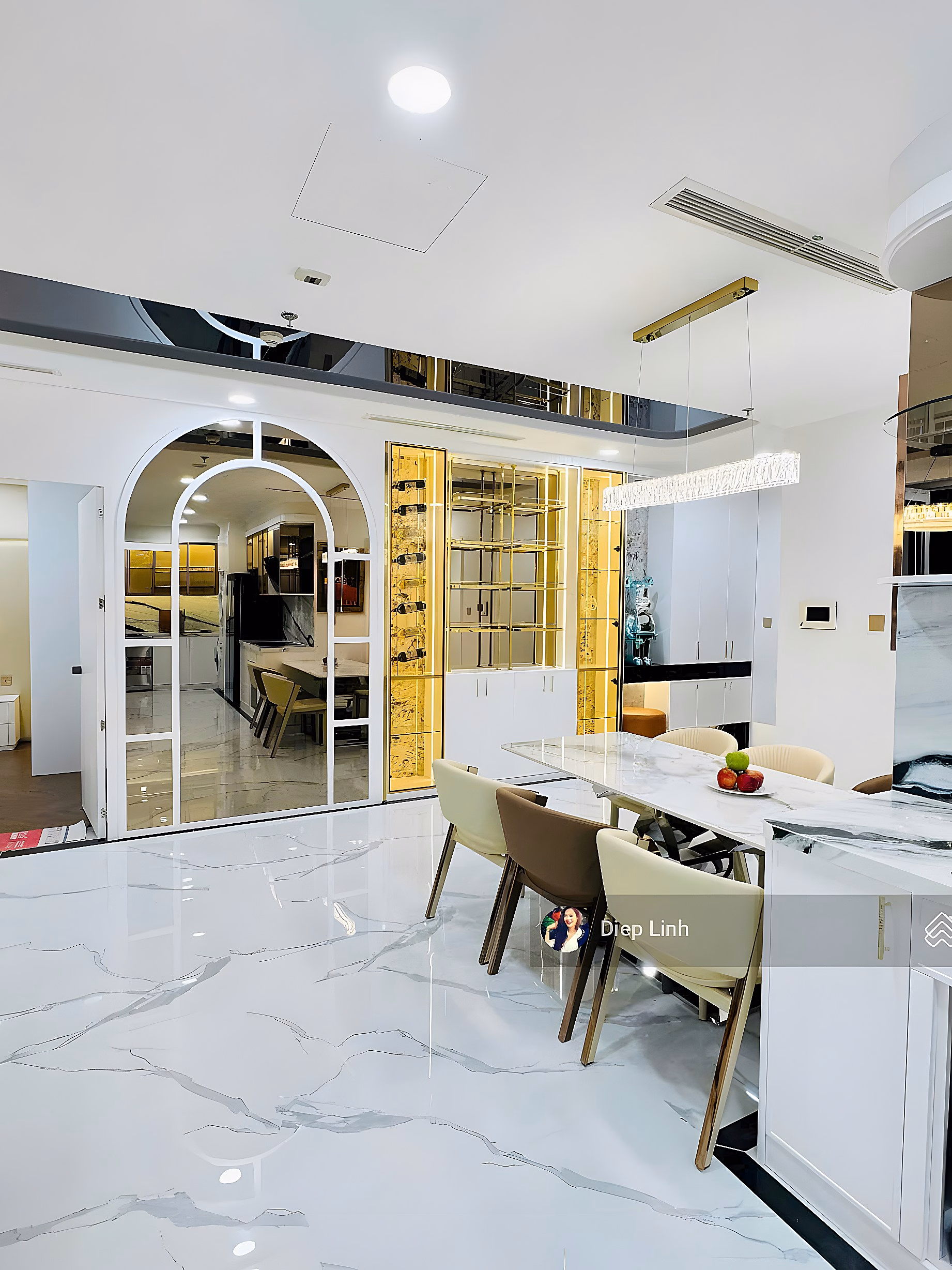 The owner urgently rents out an apartment with usable area of ​​90m2, fully furnished and decorated, priced at 19.9 million***