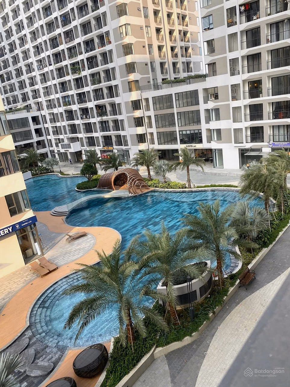 Apartment for rent 1 + 1 bedroom with pool view 1700m2 curtain, hot water, air conditioner, kitchen, hood 6.5 million/month