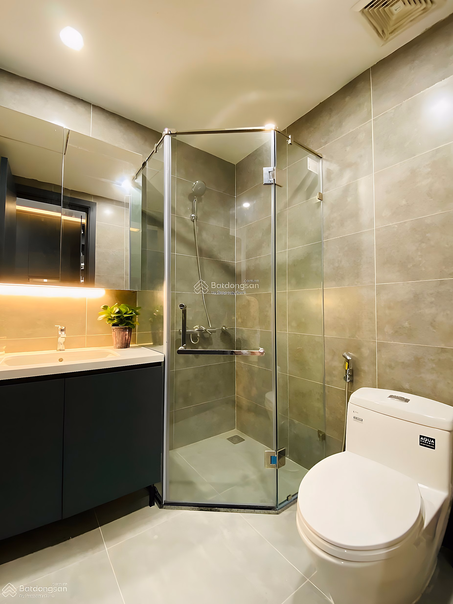 (Super promotion June) Vinhomes Greenbay Management Board rents Studio apartment for 8 million, 2 bedrooms for 13 million***