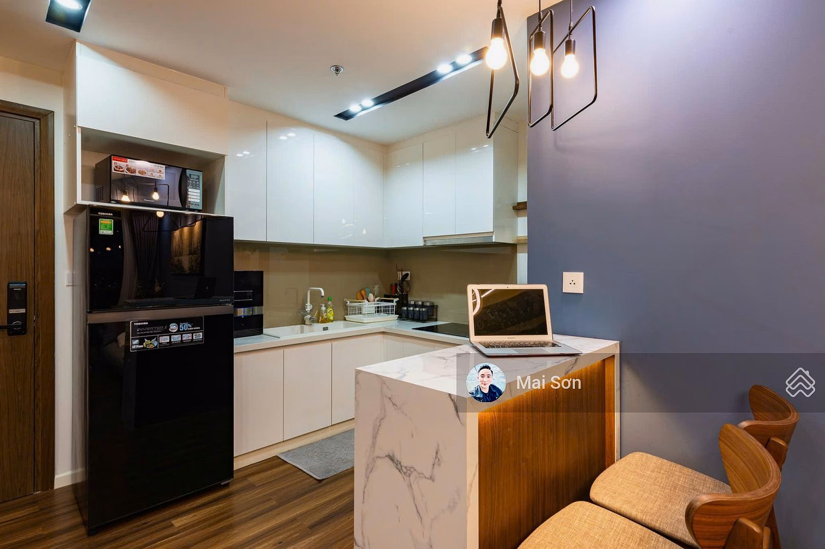The owner is selling many 2-bedroom Lexington apartments priced from only 5.5 billion