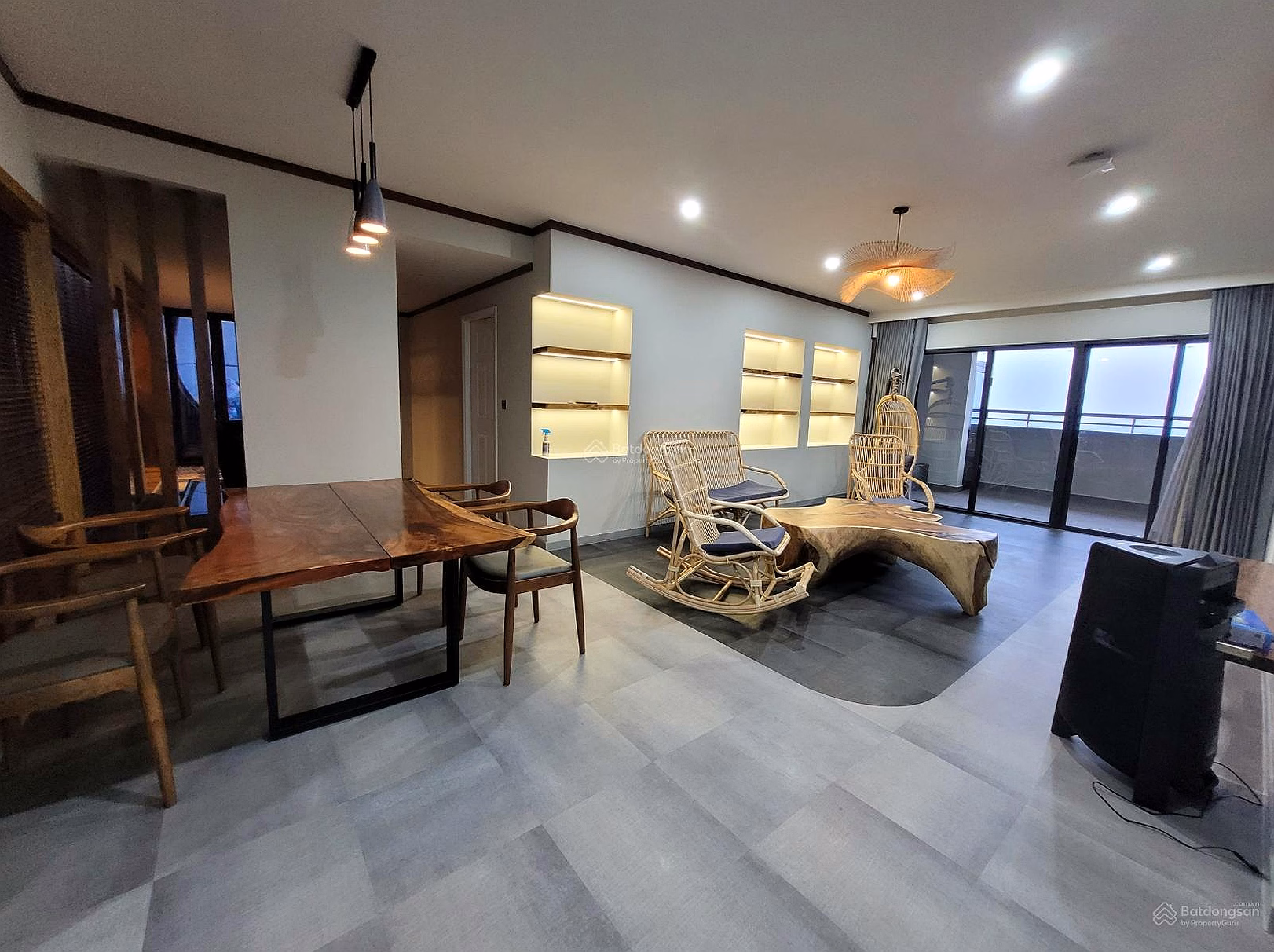 Penthouse 368m2 District 7 apartment, full luxury furniture, Saigon river view - super large balcony 50m2