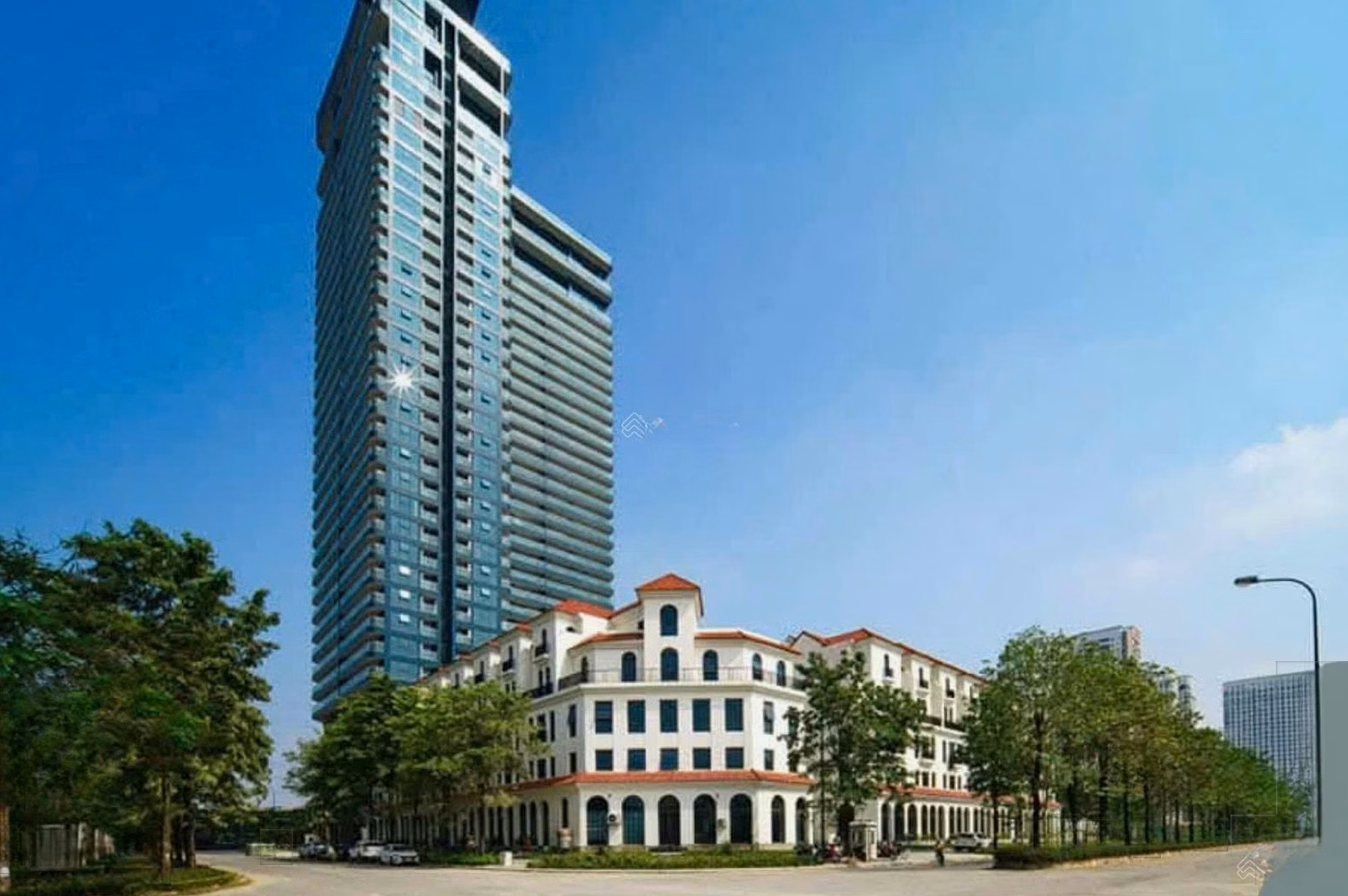Sell/transfer 3-bedroom apartment with Red River view at Sunshine Golden River