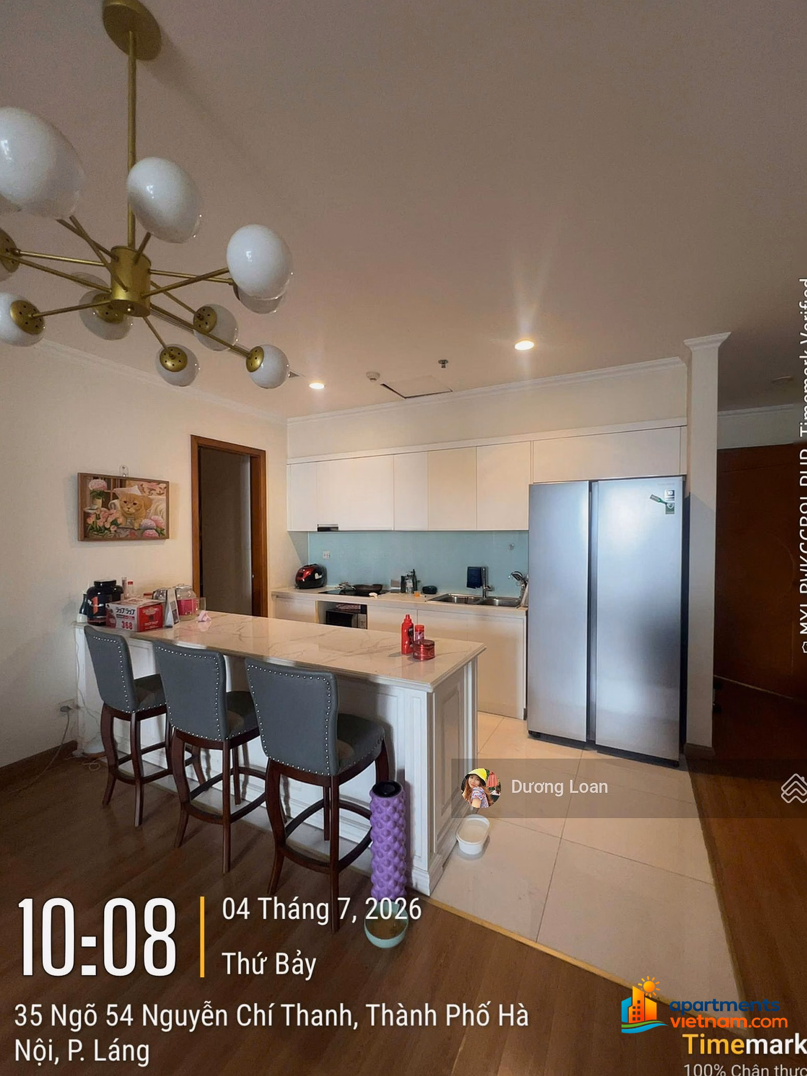 2-bedroom apartment for rent in Vinhomes Nguyen Chi Thanh apartment complex, fully furnished. 0372 004 ***