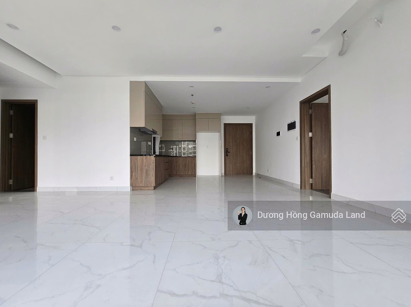Hot hot! Selling 3 bedroom apartment Diamond Alnata Plus/ Celadon City/ 117m2/ cool green lake view/ 10 billion 20 5% book cover