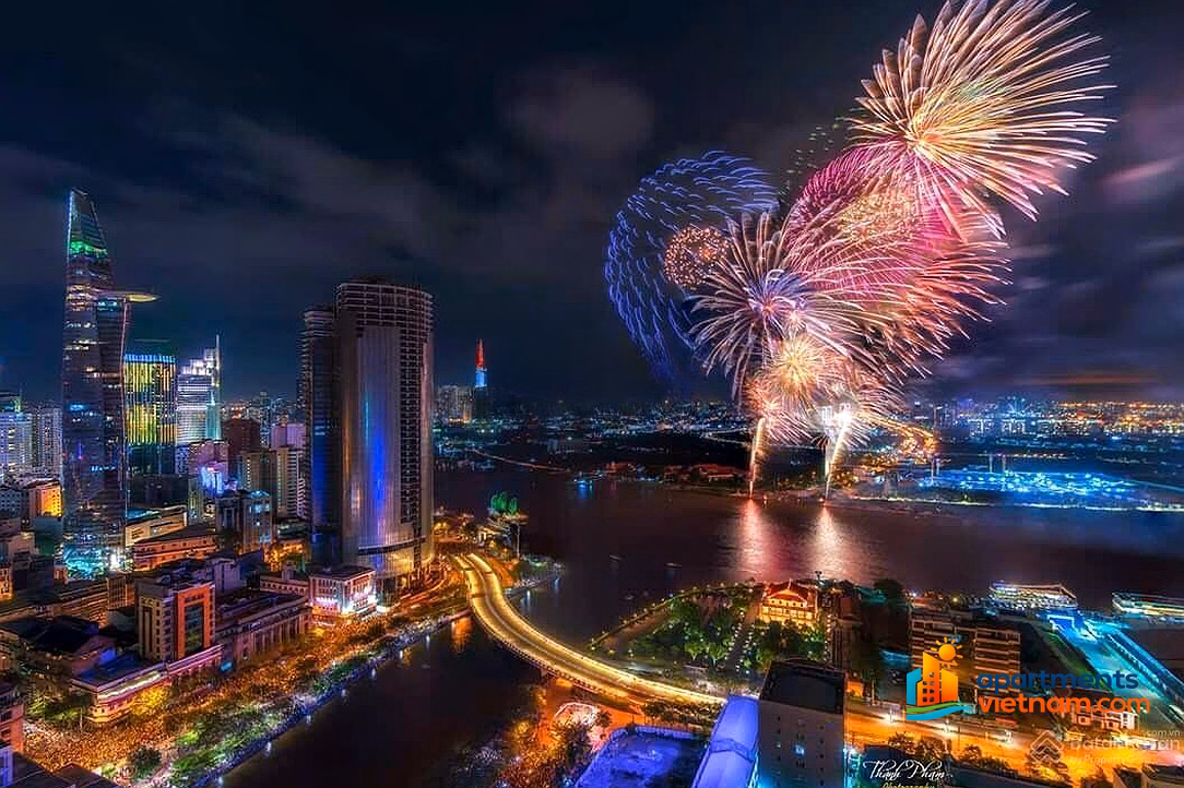 Apartment for rent in District 4 Saigon Royal 88m² nice view***