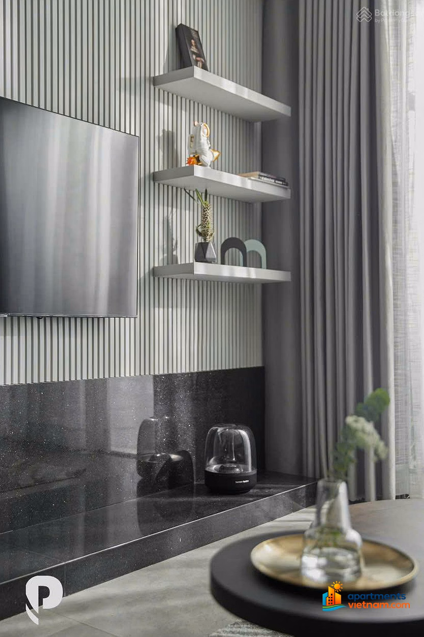 Apartment for rent in District 4 Saigon Royal 88m² nice view***