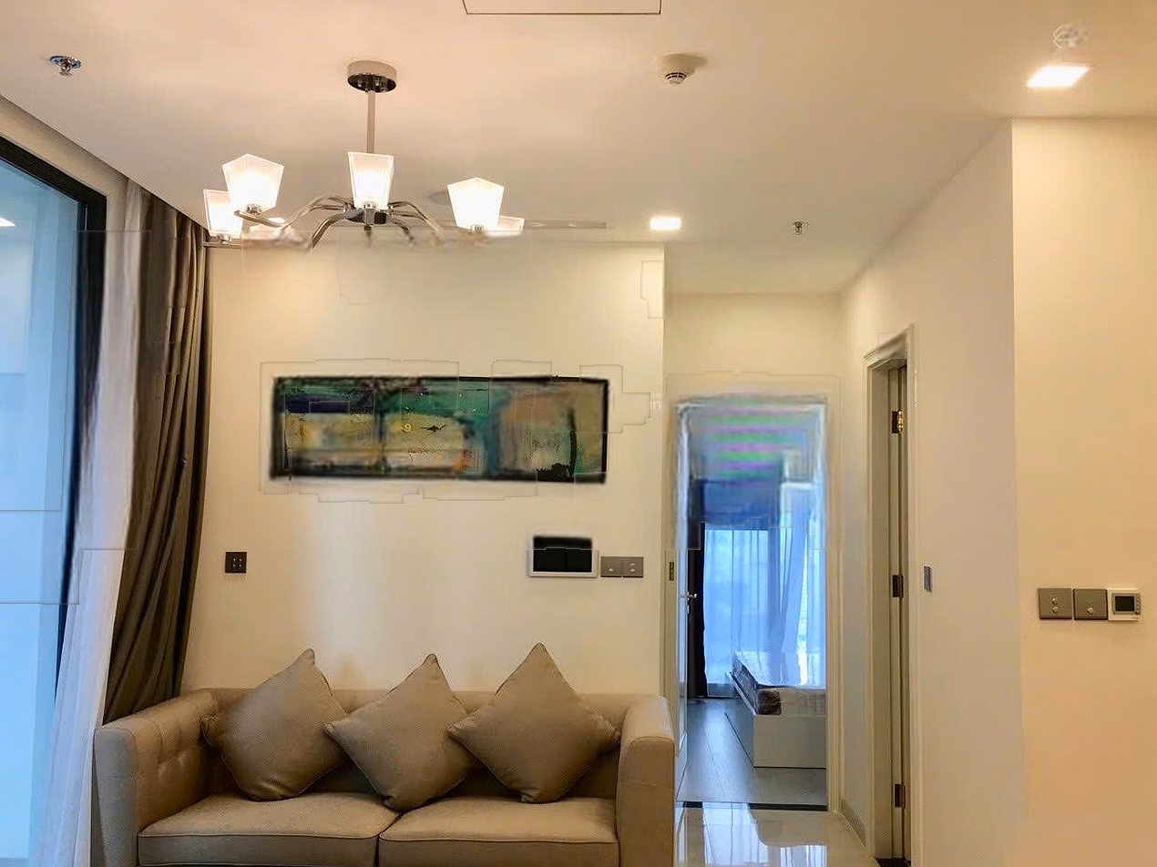 Selling 2-bedroom apartment at Vinhomes Golden River, corner apartment for only 12 billion, long-term ownership apartment
