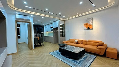 Apartment for rent with 3 bedrooms + 2 bathrooms at 173 Xuan Thuy, 16.5 million, 110m2, very prestigious price