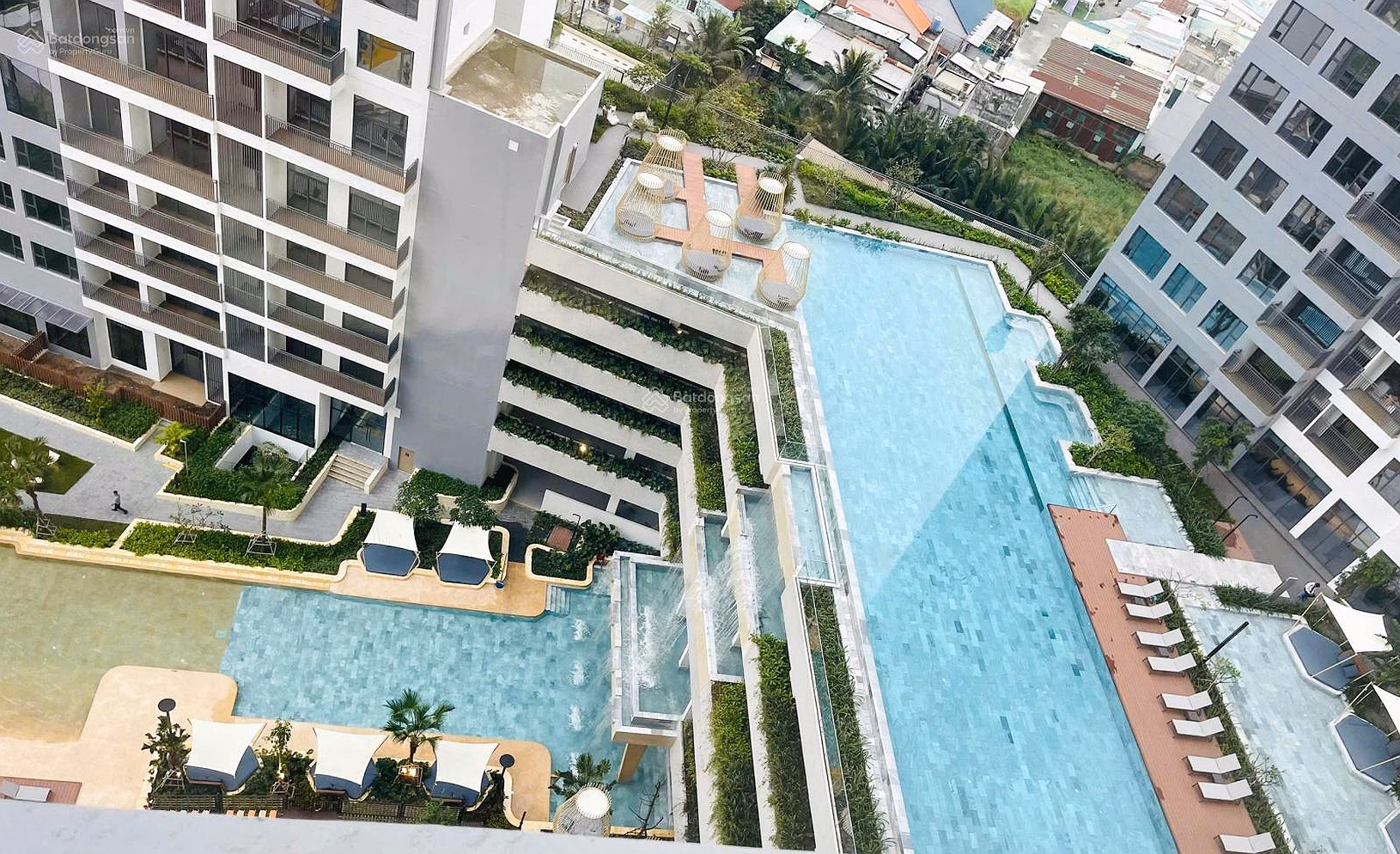 Infiniti 3 bedrooms right on the river, panoramic view of Phu My Hung, very good price 11.7 billion
