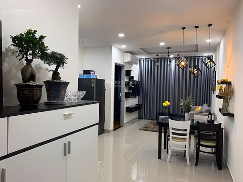 Apartment for rent urgently 2 bedrooms, 2 bathrooms at Orchid Park, Nguyen Luong Bang, Nha Be, 7 million, 77m2