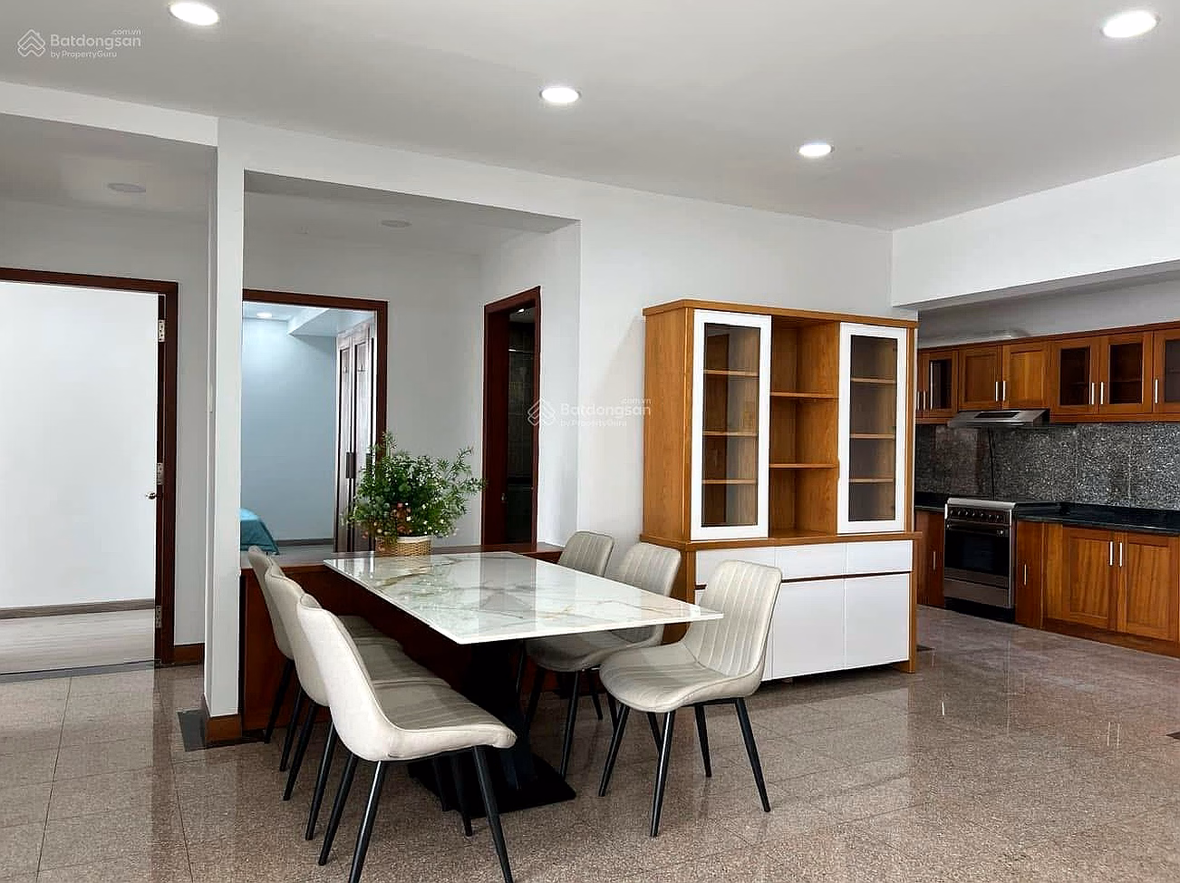 Shopping cart for sale of 2-bedroom apartment - Hoang Anh An Tien Gold House with separate red book, inbox for good price