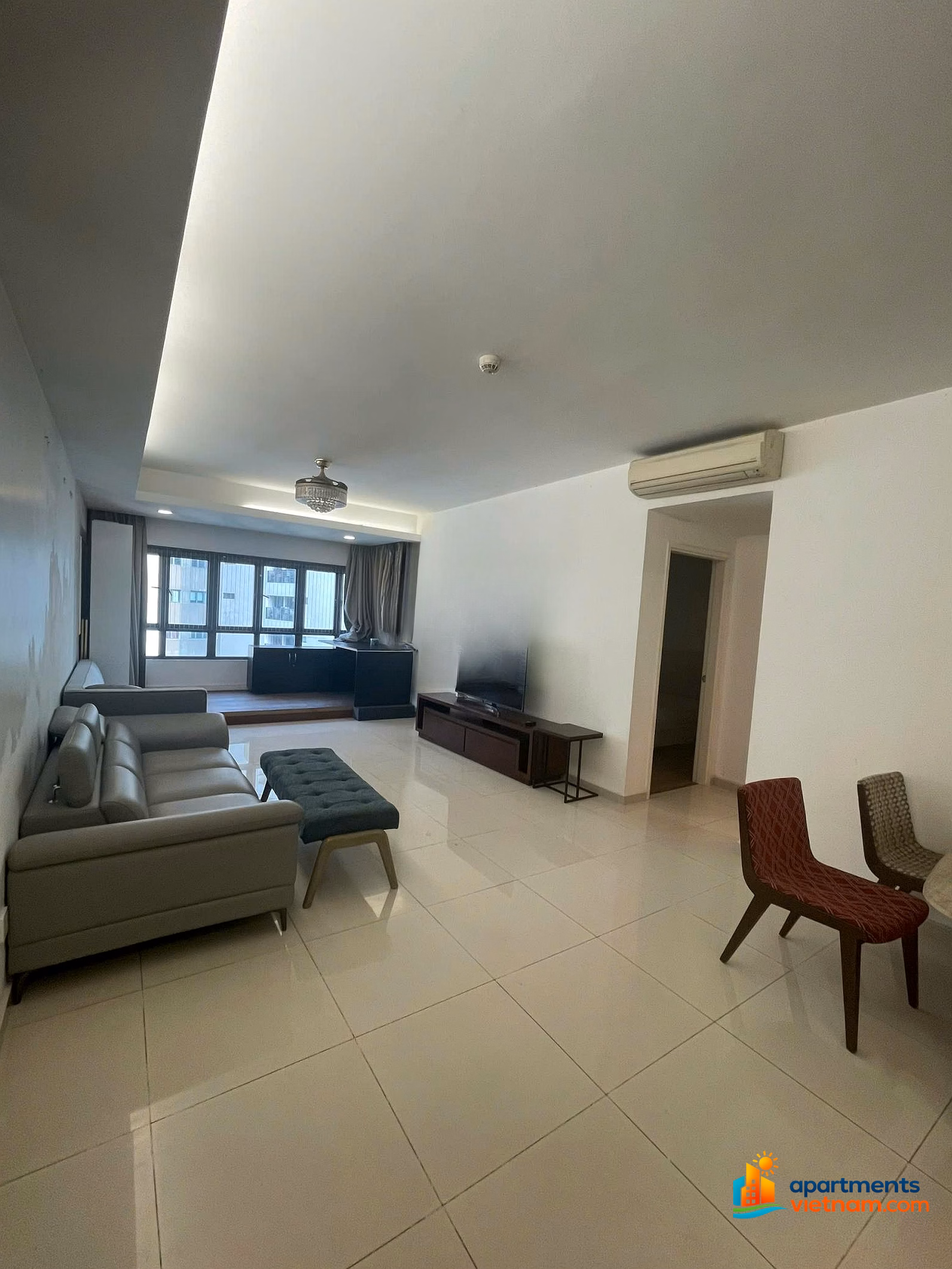 3 bedroom, 2 bathroom apartment for rent in Tower D, Mulberry Lane apartment building, facing Southeast, fully furnished, ready to move in