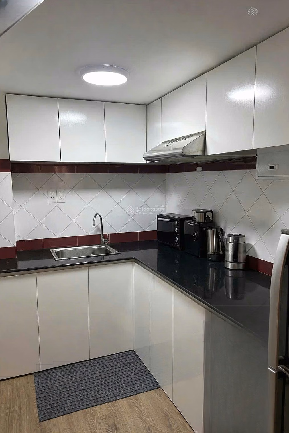Landlord is strapped for money and needs to urgently sell Hung Vuong 1 apartment, 78m2, 2 bedrooms, price 3.15 billion*** - Mai Huong