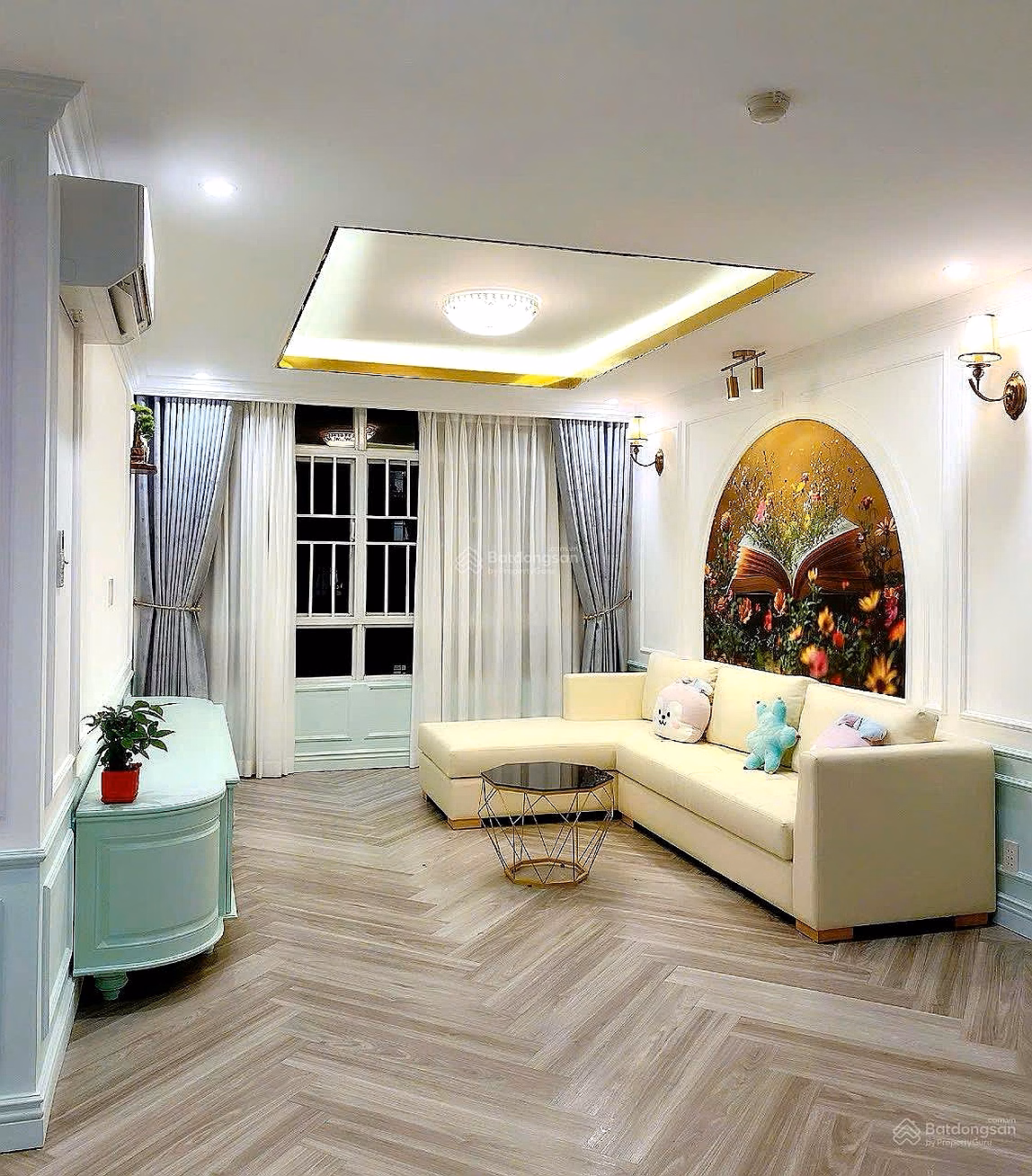 Quick sale of Giai Viet apartment 3 bedrooms 150m2 available super nice decor nice location permanent red book with shopping center