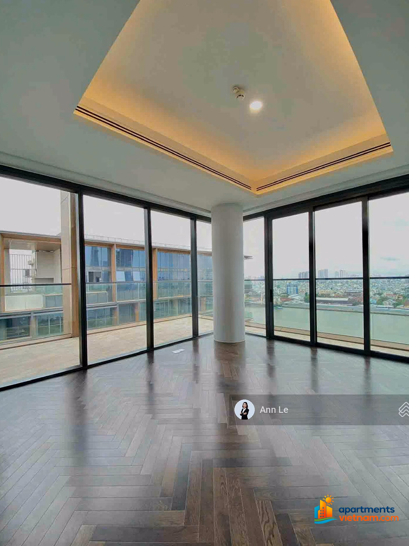 Penthouse Cove Residence Empire City NTCB house for sale