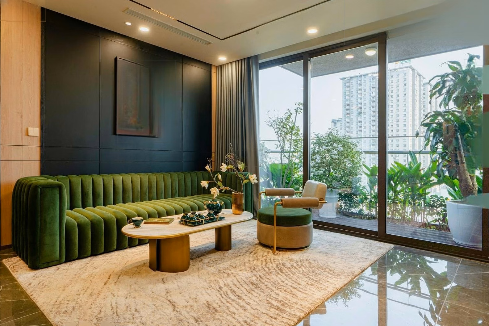Apartment fund for transfer from 1-2-3-4 rooms | Continuously updated red books available at Green Diamond 93 Lang Ha