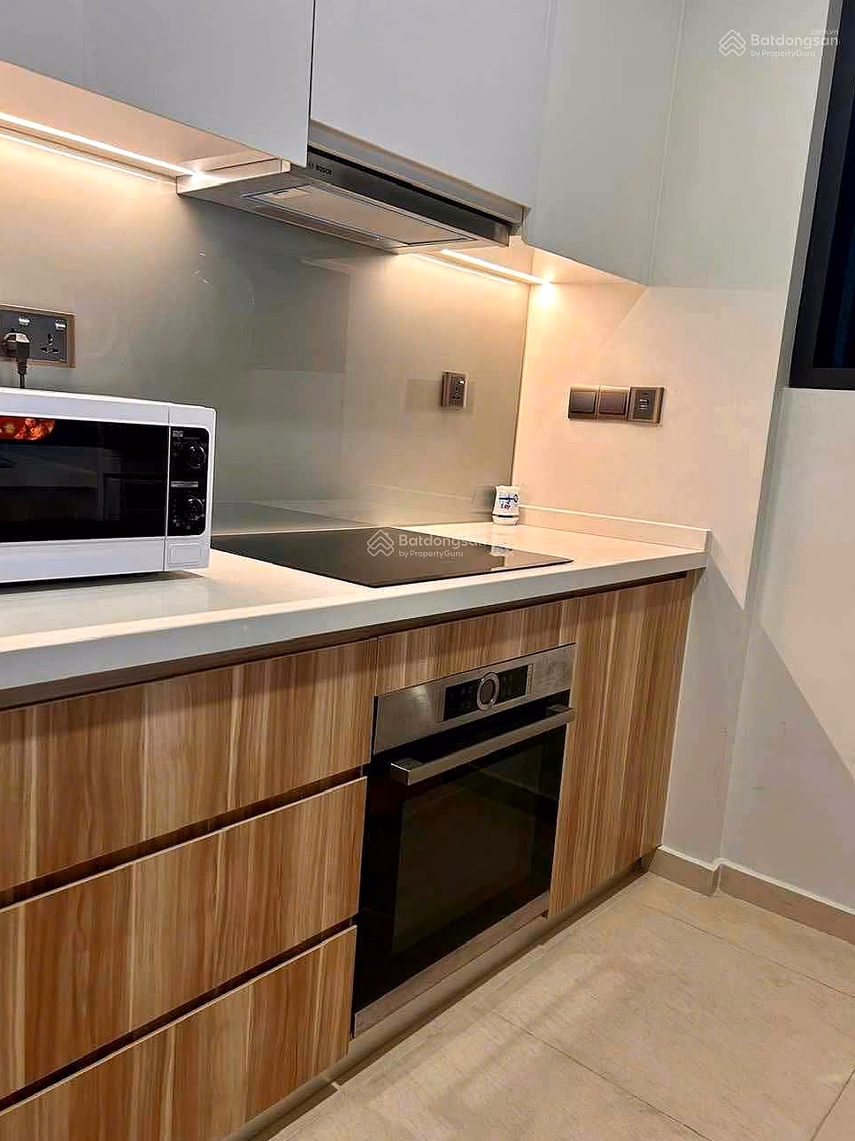Urgent sale 2 bedroom apartment Q2 Fraser Thao Dien District 2, full NT, cheap price 9.3 billion, open view