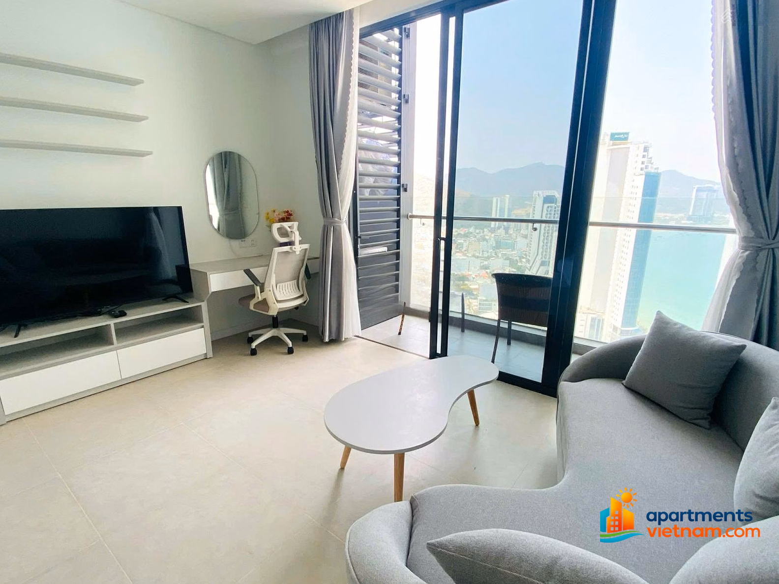 Scenia Bay Nha Trang studio apartment for urgent sale for only 3 billion 250 million with beautiful sea view interior