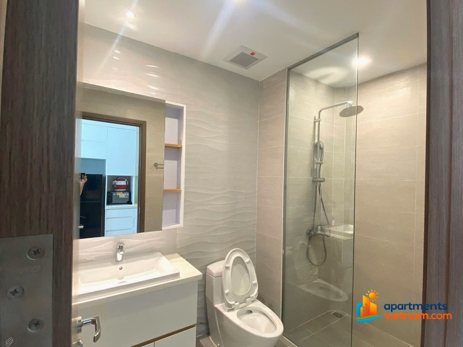 Scenia Bay Nha Trang studio apartment for urgent sale for only 3 billion 250 million with beautiful sea view interior